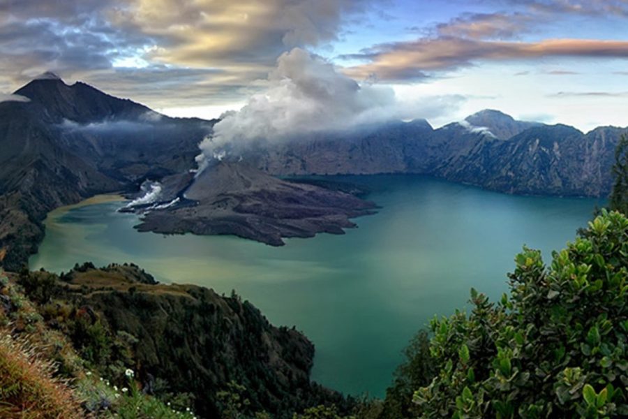 Rinjani Trekking, Senaru Crater Rim